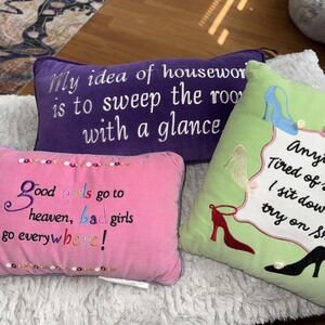 Lot Of 3 Throw Pillows Girls BedPurpleGreen Pink Velvet Square Rectangle